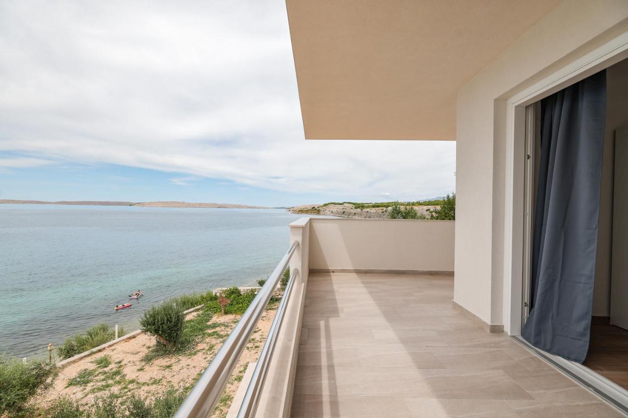 Beachfront Apartments Tic With Seaview Miletici エクステリア 写真