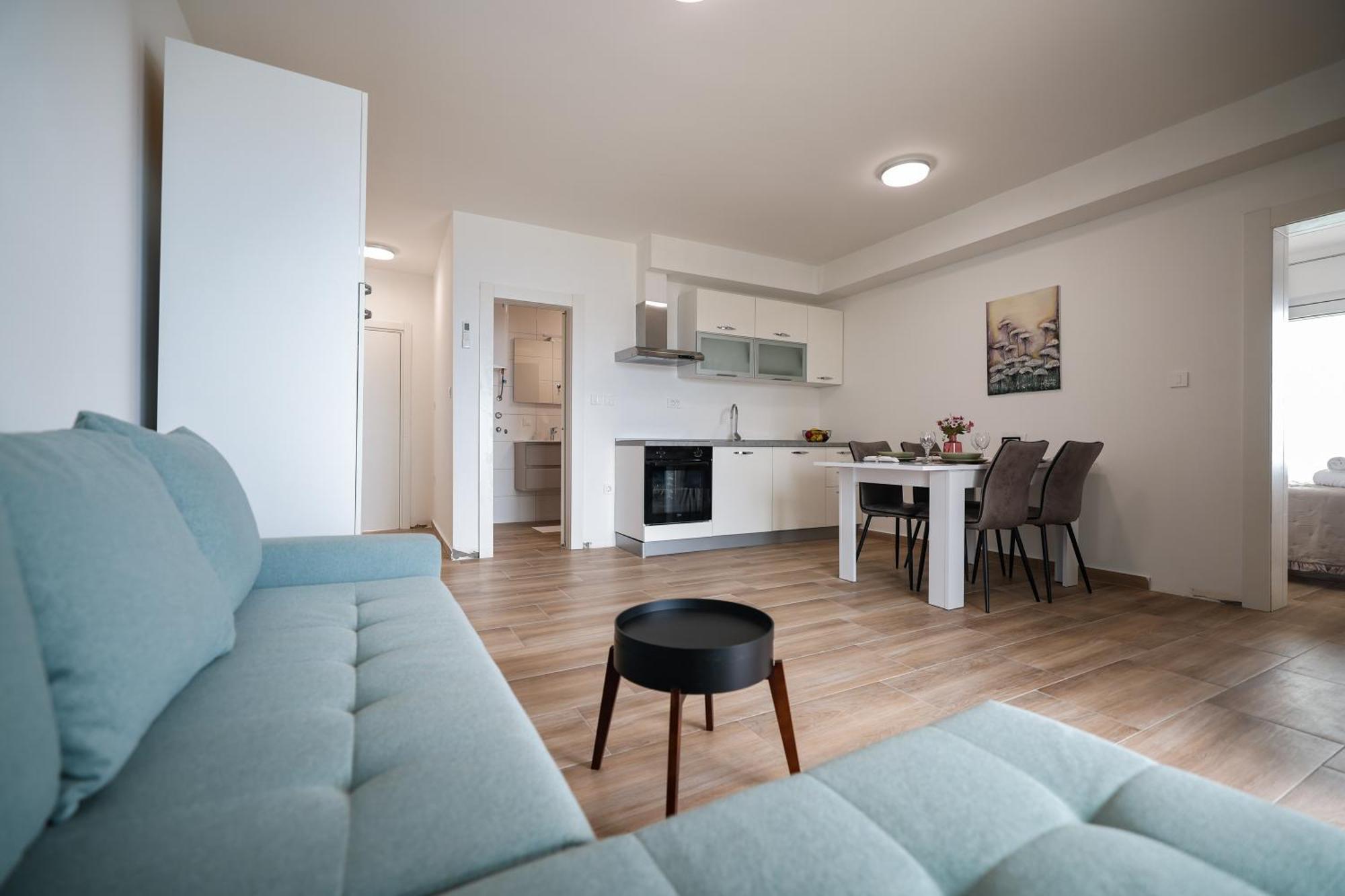 Beachfront Apartments Tic With Seaview Miletici エクステリア 写真